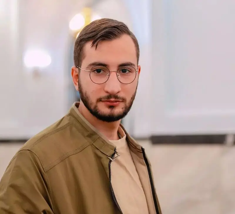 محمد حسام نجف زاده