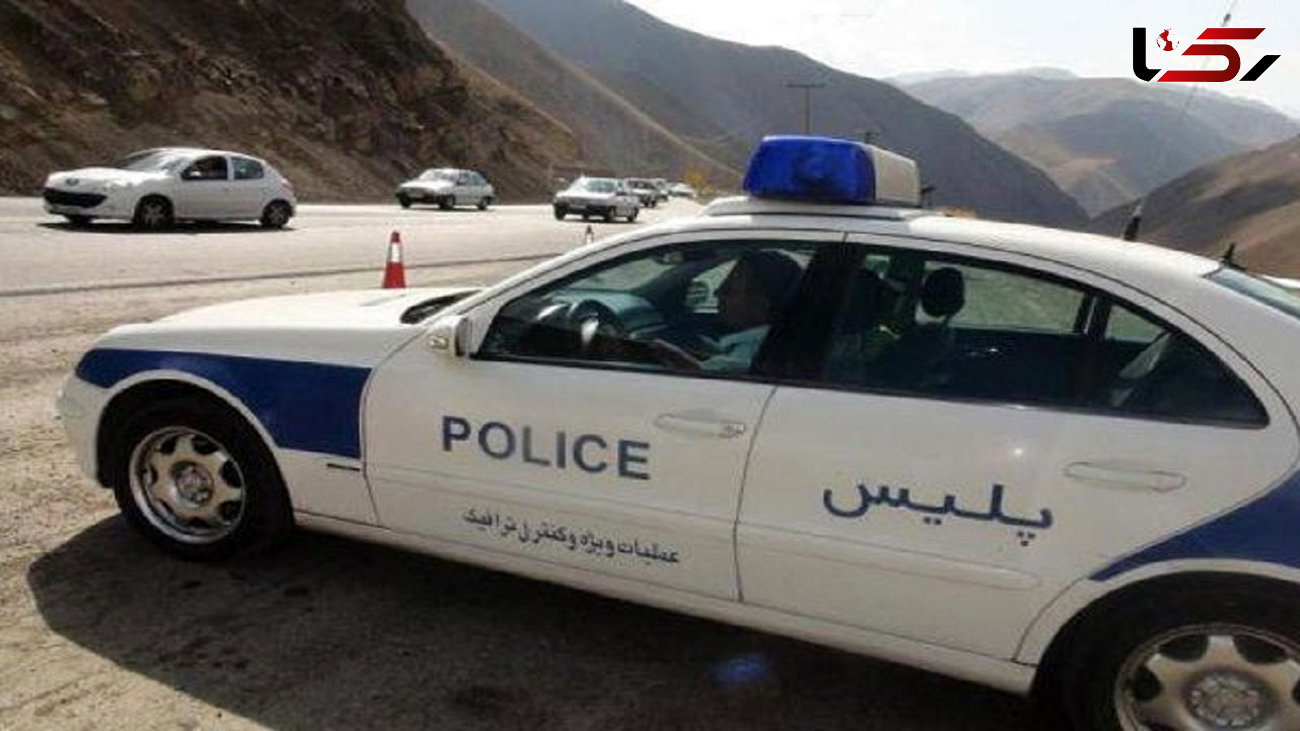 جانبازی ماموران پلیس راه کرمان برای مهار کامیون بی ترمز !