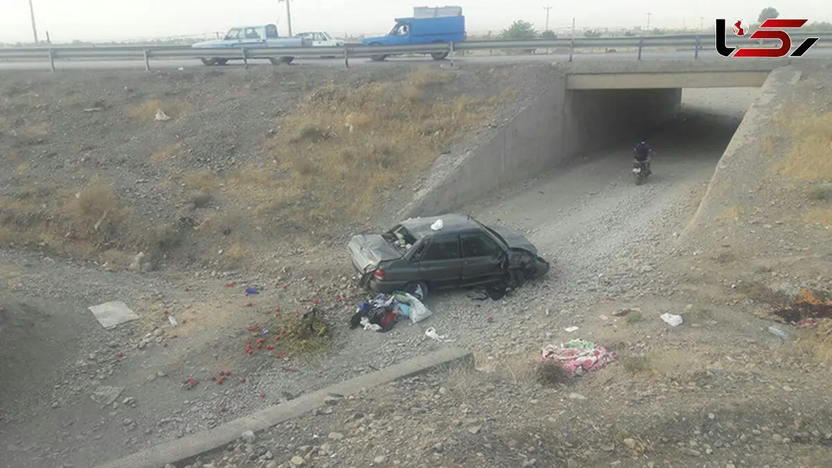 سقوط پراید از پل در جاده نیشابور / دختر 6 ساله کشته شد + عکس دلخراش