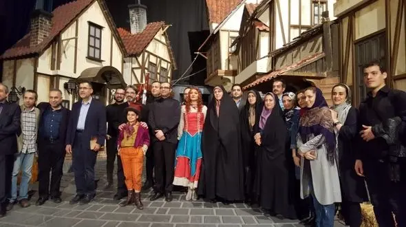 شهیندخت ملاوردی در میان الیورتویستی ها +عکس