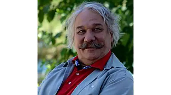 بازیگر محبوب ایرانی بستری شد / برای جمشید دعا کنید ! + عکس