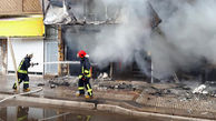 نجات هفت شهروند یزدی از آتش سوزی یک فروشگاه 
