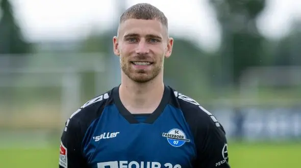 فلیکس پلات مهاجم آلمانی گزینه جدید هاشمیان و پرسپولیس کیست؟