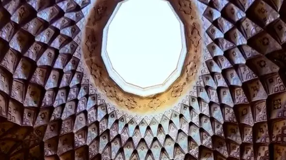 از کلیسای بیت‌لحم واقع در منطقه جلفای اصفهان تا گچ کاری های زیبای سقف ها در شهر کاشان