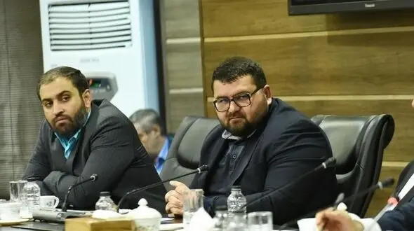 آقای وزیر کار! انقلاب ما انقلاب مستضعفان است