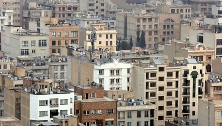 خانه‌ای که هرگز ساخته نشد / ده سال از عمرم زیر آوار پیش‌فروش رفت