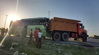 اتفاق هولناک در اتوبوس / 5 زن و مرد بوشهری به بیمارستان منتقل شدند