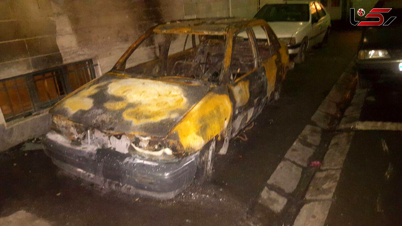 آتش زدن یک پراید پارک شده در کوچه بن بست خیابان آذربایجان تهران + فیلم لحظه ی آتش سوزی و تصاویر