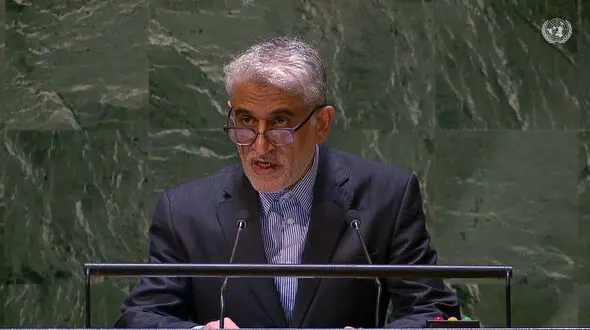 تهران هرگز در برابر تهدید یا اجبار تسلیم نخواهد شد