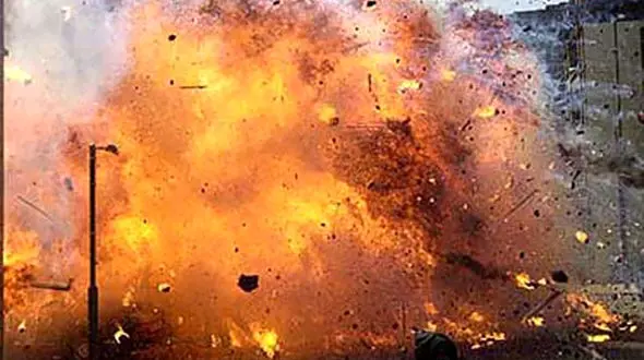 خطر مرگ از بیخ گوش هواداران بشیکتاش گذشت/ انفجارهای ترکیه ساعتی پس از سوت پایان 