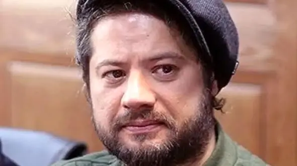 درگیری علی صادقی و همسرش در دفتر طلاق؛ من رو اسم مادرم حساسم... + فیلم