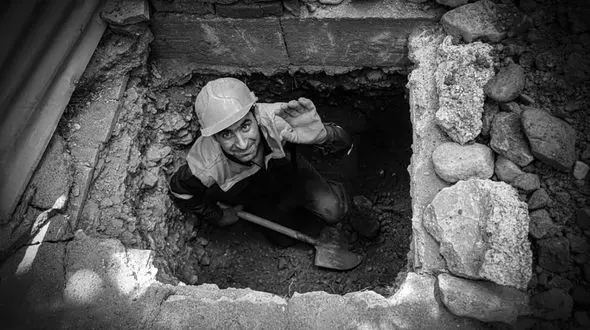 نخستین پروژه حفاری انشعاب فاضلاب تهران بدون کارگران اتباع