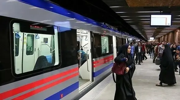 ارشاد بدحجابان در مترو آغاز شد/ پلیس‌ زن در مترو فعال می‌شود