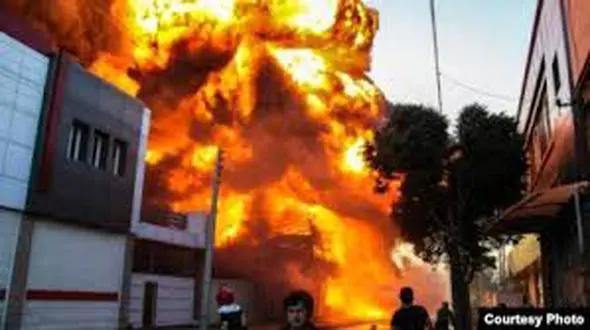 مادر تهرانی با 2 دختر خردسالش در یک قدمی مرگ دردناک ! / آتش نشانان فرشته نجات شدند