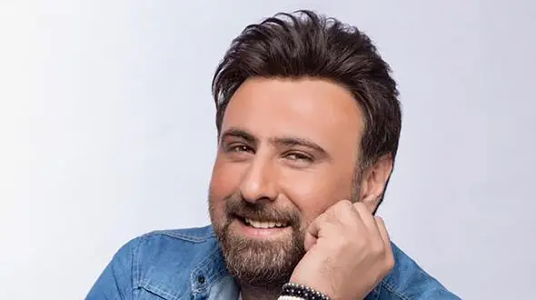 فیلم قدیمی از حضور محمد علیزاده در تلویزیون در دهه 80 در برنامه فرزاد حسنی / چقد عوض شده کلا یه آدم دیگه شده نمیشه شناخت!!