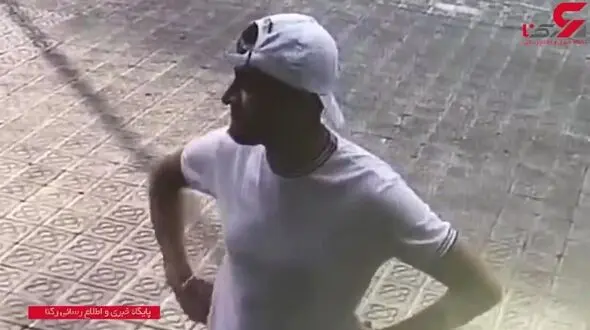 لحظه سرقت موبایل از دست پسر جوان + فیلم