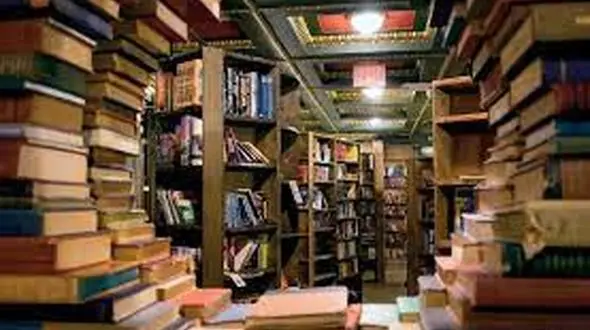 ادبیات همچنان بیشترین سهم بازار نشر ایران را در اختیار دارد