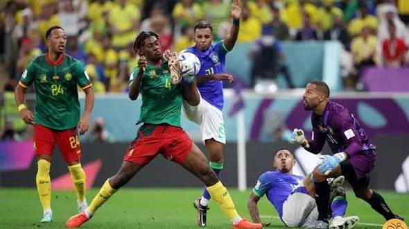  این سانسور باعث شد گزارشگر تلویزیون هم گاف بدهد ! + عکس