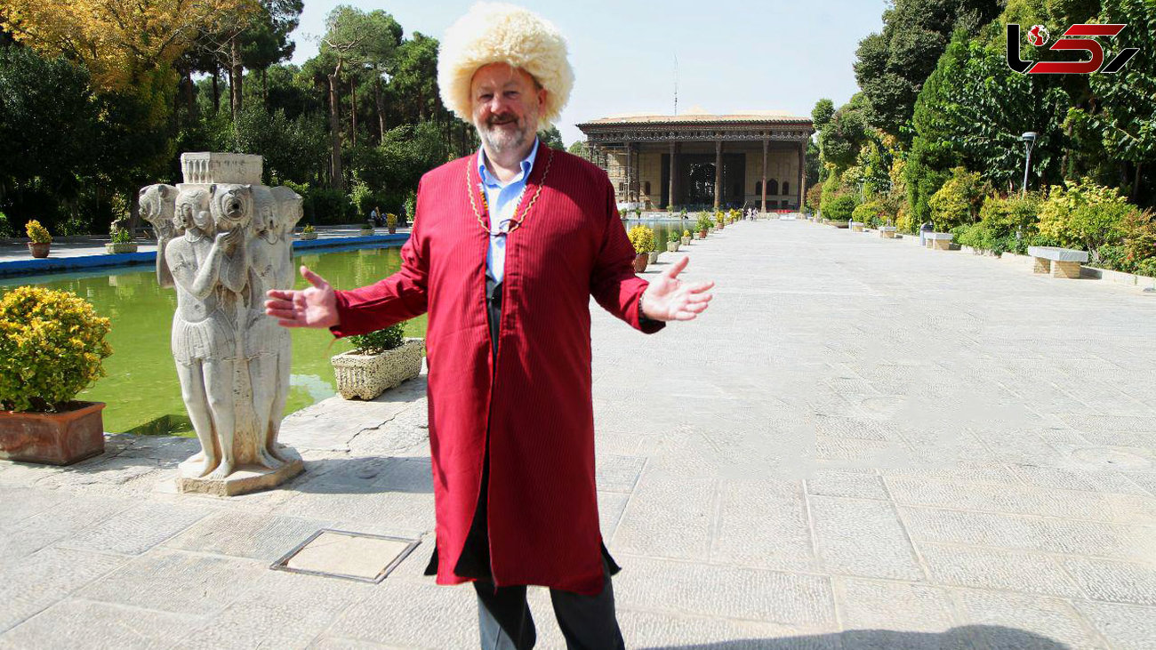رییس مجلس ایرلند با لباس ترکمن در اصفهان+عکس