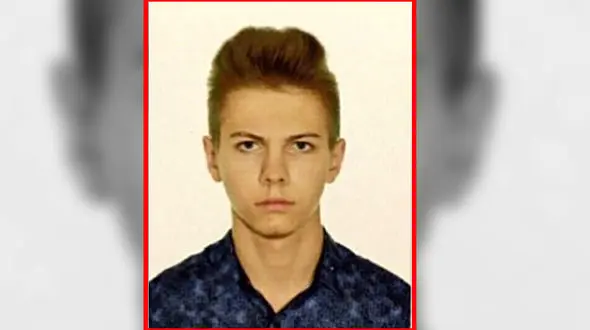 دانش آموز 15 ساله معلم تاریخ را در مقابل همکلاسی هایش کشت +عکس