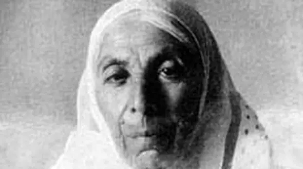 بنیانگذار بیمارستان نجمیه تهران،یک زن از نوادگان قاجار است