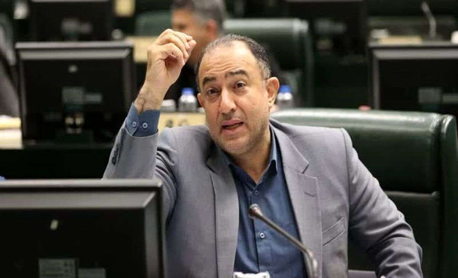 فاطمی: تندروها با طرح عدم کفایت سیاسی پزشکیان ، مرتکب انتحار سیاسی می‌شوند  