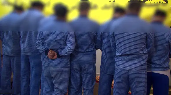 دستگیری 9 مرد مسلح در آبادان