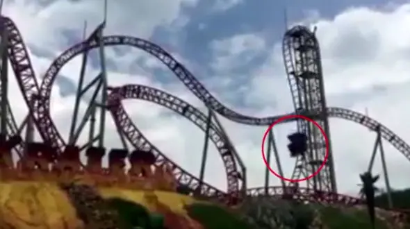 سقوط دردناک مرد معلول از ترن هوایی شهر بازی +فیلم و عکس