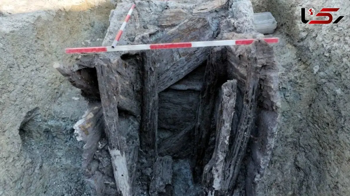 کشف جواهرات ارزشمند زیر اتوبان؛ طلا، نقره و کهربا