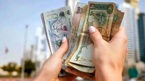 قیمت درهم امارات به تومان، امروز چهارشنبه 6 فروردین ماه 1404