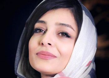 سلیقه بی‌نظیر ساره بیات در انتخاب شمع و ظروف زیبا و شیک برای خانه لوکس و دلبازش/ زیبا، آنتیک و لاکچری+عکس
