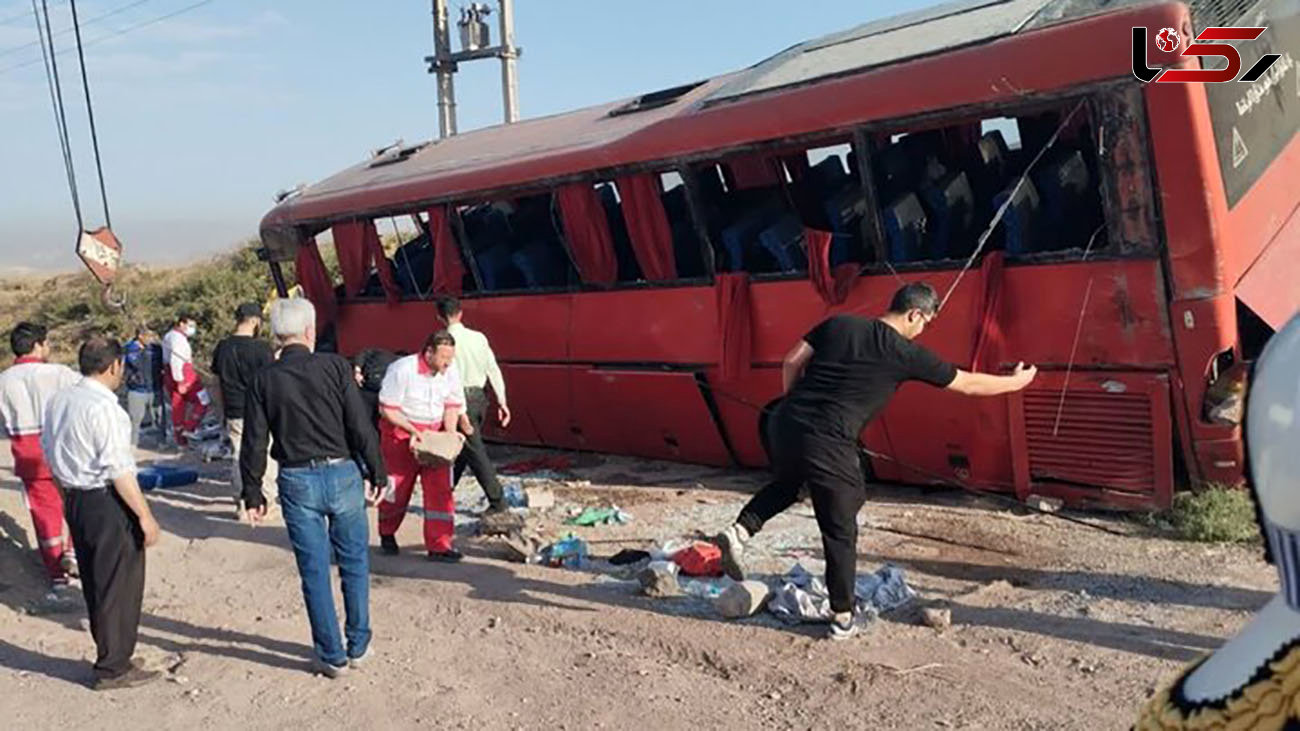 حادثه تلخ در جاده خرم آباد /  واژگونی اتوبوس زائران در گردنه زالیان