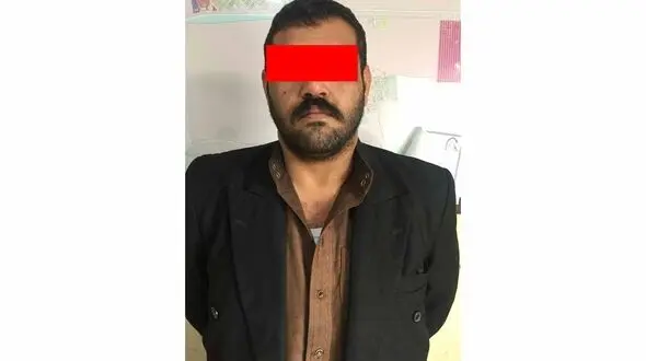 این مرد موبایل های سرقتی را به عراقی ها می فروخت + عکس