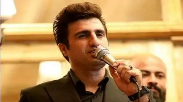 دانلود آواز باشکوه محسن لرستانی / آهنگ بزن رفیق میون سادگی هام  + متن