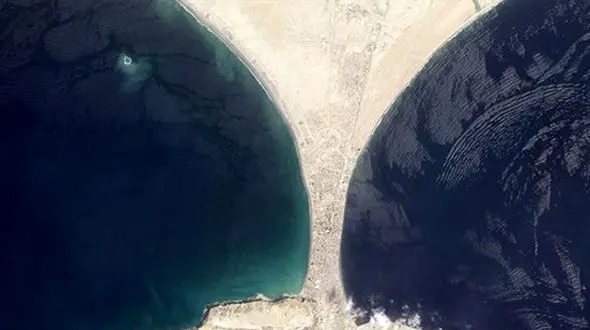 جزیره‌ای که طی ۶ سال  در همسایگی ایران ناپدید شد + عکس