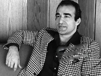 فیلم / فریدون اسفندیاری یک ایرانی‌ که بعد مرگ بدنش را منجمد کرد! / یک روز زنده می شوم ! + عکس ها و بیوگرافی