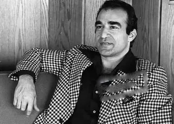 فیلم / فریدون اسفندیاری یک ایرانی‌ که بعد مرگ بدنش را منجمد کرد! / یک روز زنده می شوم ! + عکس ها و بیوگرافی