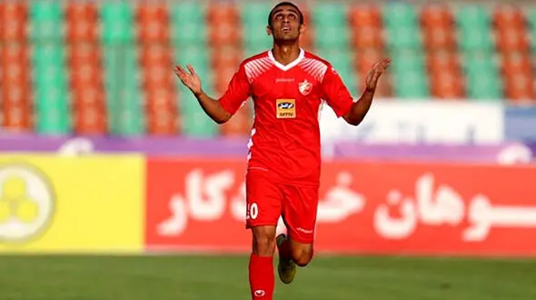 مهاجم پرسپولیس در آستانه فسخ قرارداد با این تیم