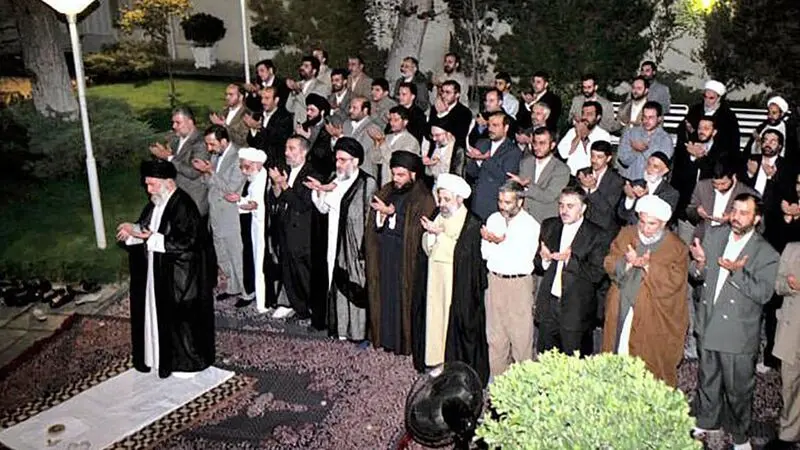 تصاویر کمتر دیده شده از شهید سیدحسن نصرالله در کنار رهبر انقلاب 
