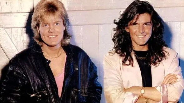 فیلم آواز غربی /  اجرای زنده مدرن تاکینگ که با گوش میشنوی و با قلبت لمسش میکنی! 