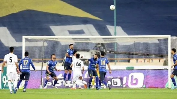 زمان بازی استقلال و ذوب آهن تغییر کرد