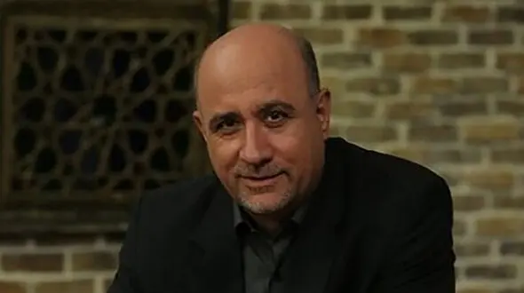 سعید بیابانکی: مسئولان سفره و حساب خود را از مردم جدا کرده‌اند!