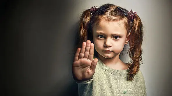 قتل عسل 10 ساله در مشهد / ادعای نامادری چیست؟ + جزییات