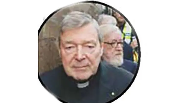 قدرتمندترین فرد کلیسا به خاطر ارتباط با 2 پسر دادگاهی شد + عکس