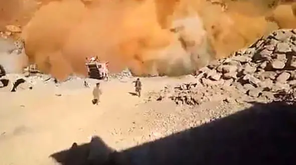 ریزش مرگبار معدن در هند / سرنوشت تلخ برای 12 کارگر بعد ناهار + فیلم