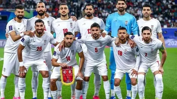 آزادی 5 زندانی سمنانی توسط ملی پوش فوتبال ایران 