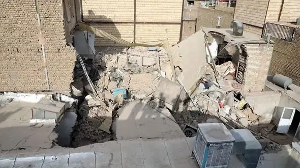 ریزش 2 خانه در مشهد / خطر مرگ از بیخ گوش صاحبخانه ها گذشت + عکس ها