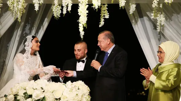 اردوغان در عروسی یک فوتبالیست+تصاویر