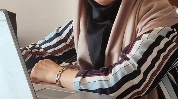 کسب رتبه اول فراخوان تدریس برتر مجازی درس شیمی توسط معلم شیمی چهارمحال‌و‌بختیاری