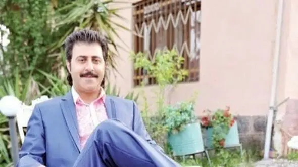 فیلم /هومن حاجی عبداللهی : در پایتخت دستمزدم ماهی 12 تومن بود/ برای نقش رحمت مثل آدم از خونه رفتم و مثل خروس برگشتم پیش زنم !